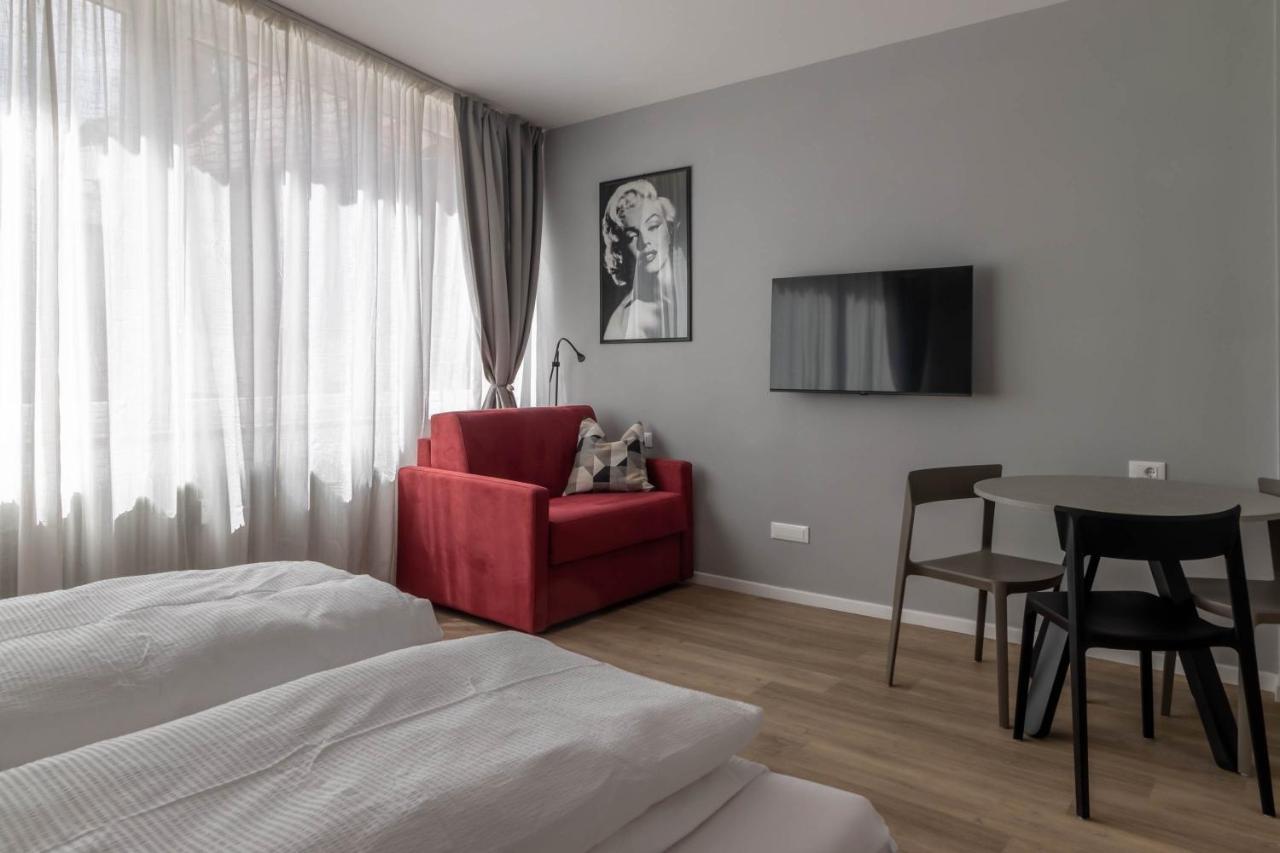 Apartments Iris 메라노 외부 사진